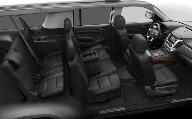 Chevrolet_Suburban_Interior_Image1